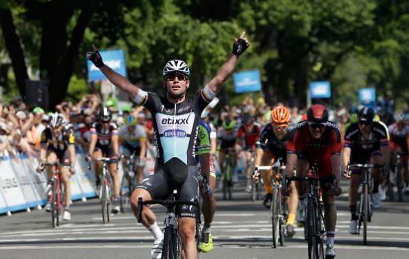 Mark Cavendish wins stage 1